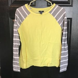 Gap long sleeve t-shirt